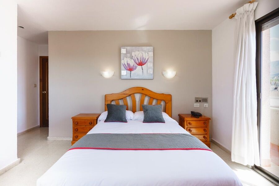 Oyo Hotel Costa Andaluza Мотриль Экстерьер фото