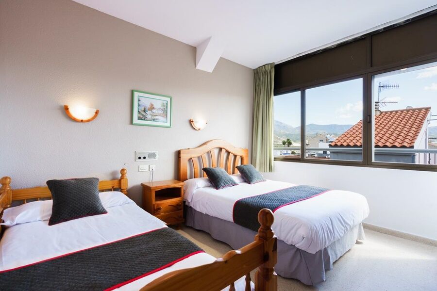 Oyo Hotel Costa Andaluza Мотриль Экстерьер фото